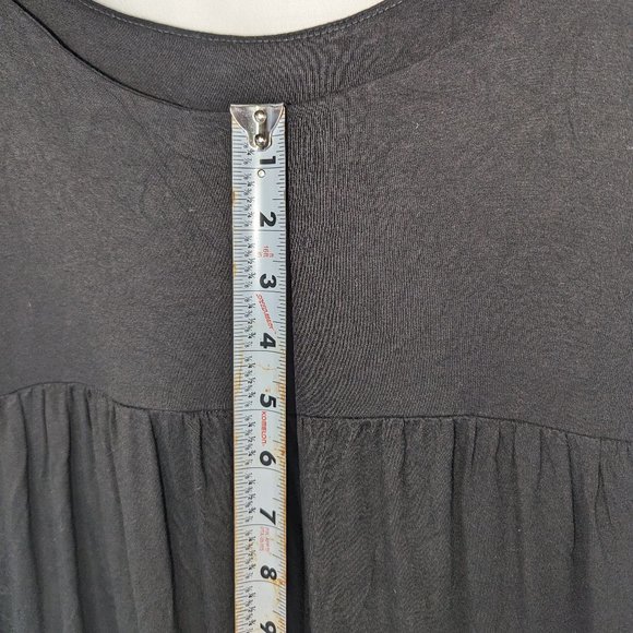 Petite S-M jersey-knit rounded-neck wide-leg black jumpsuit onesie EUC - Picture 4 of 6